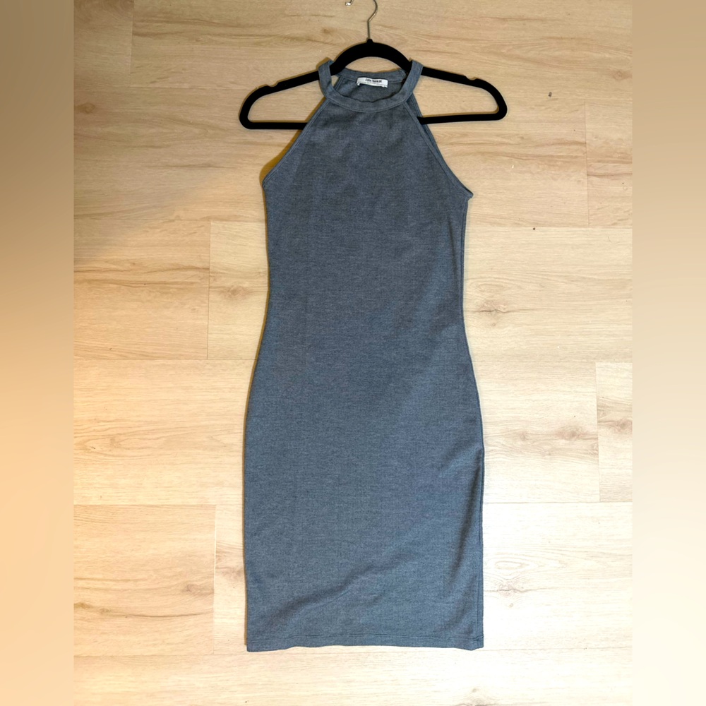 ZARA TRAFALUC Gray Sleeveless Fitted Dress Size Small
